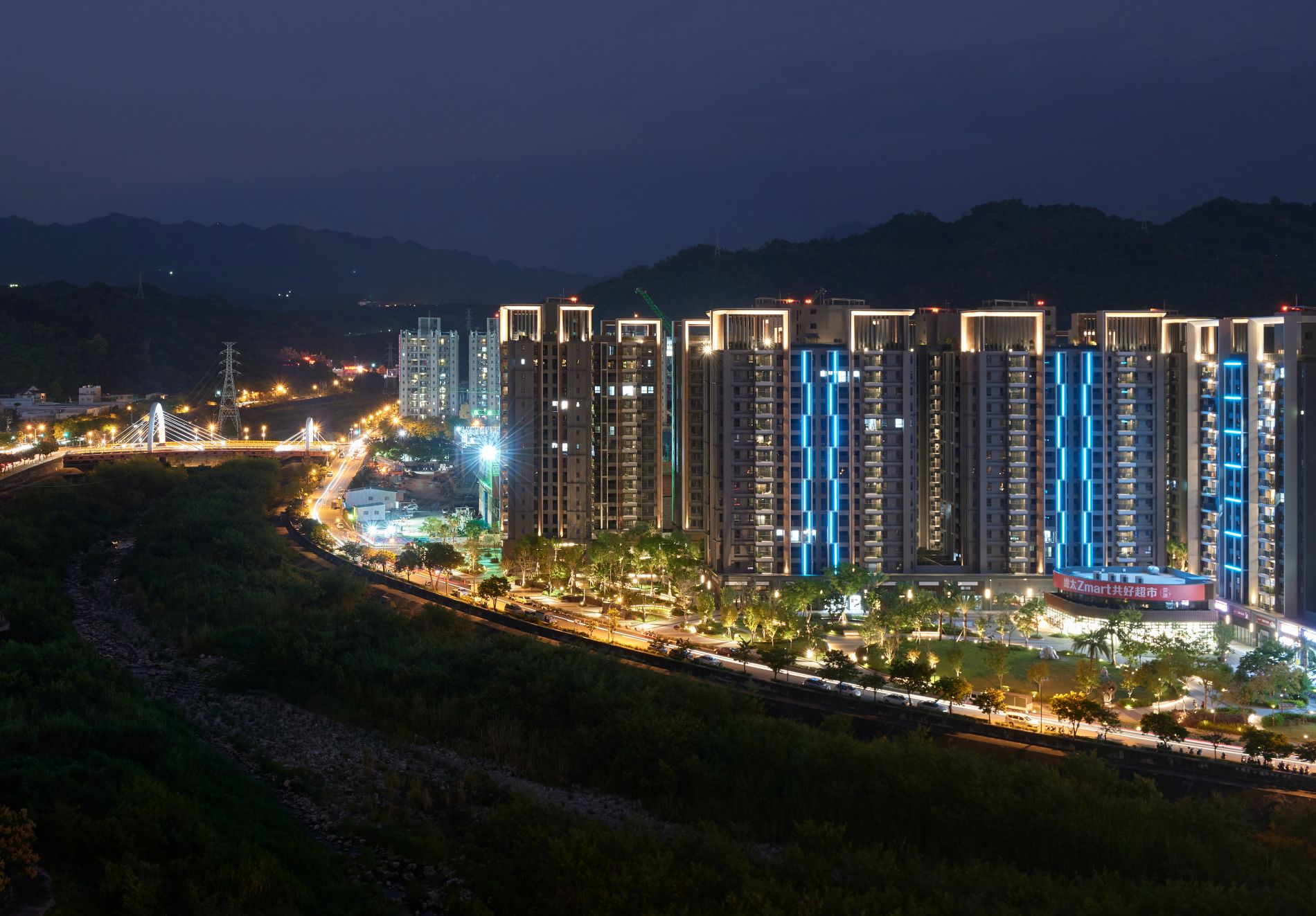 ALL_catalog_25I05_0QOayY28Ka