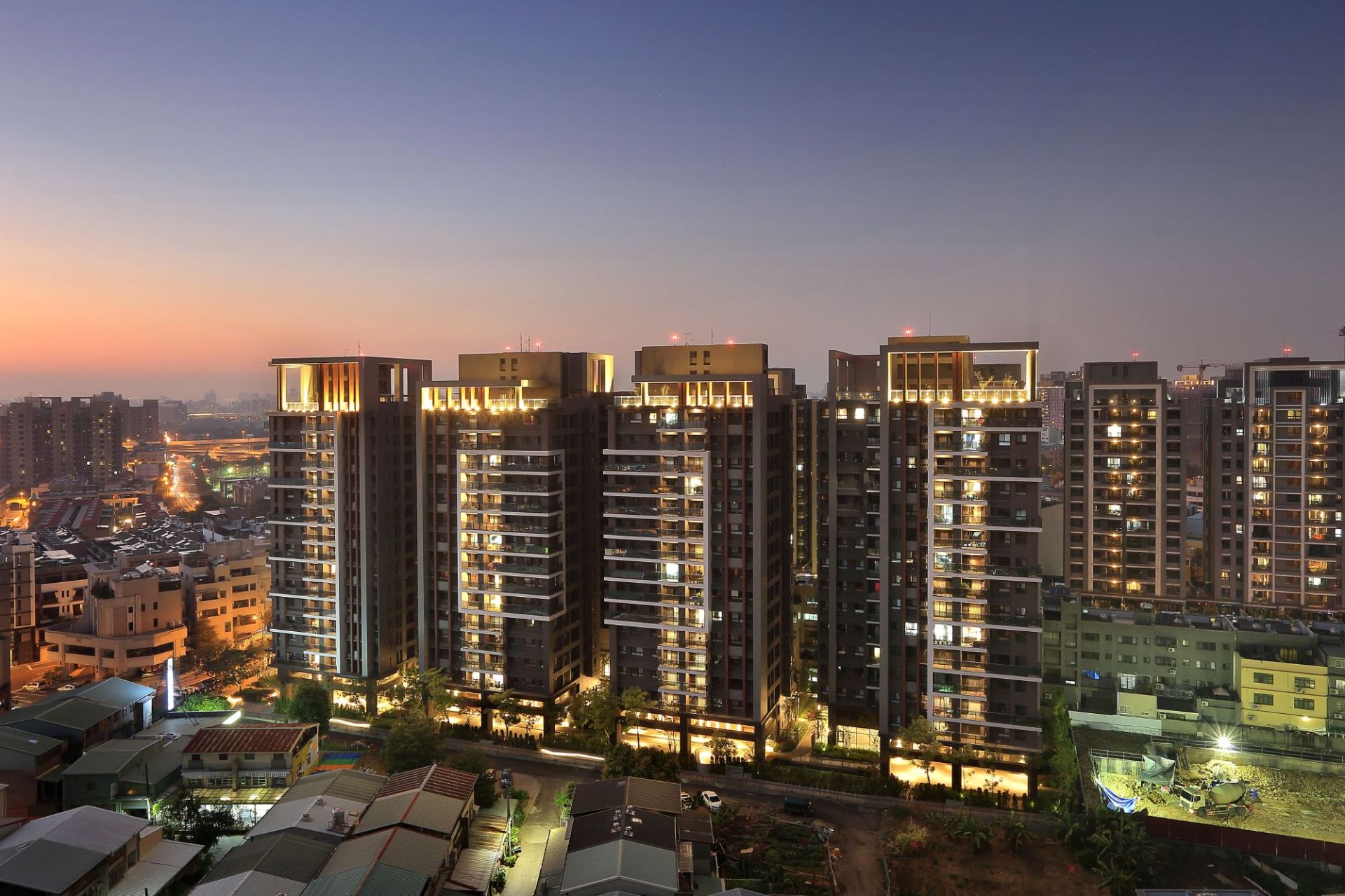 ALL_catalog_25I30_xHXkJW2TqD