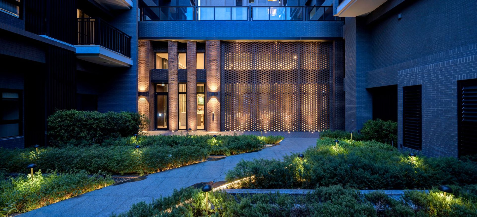 ALL_catalog_25L02_sU8wLMO5T3