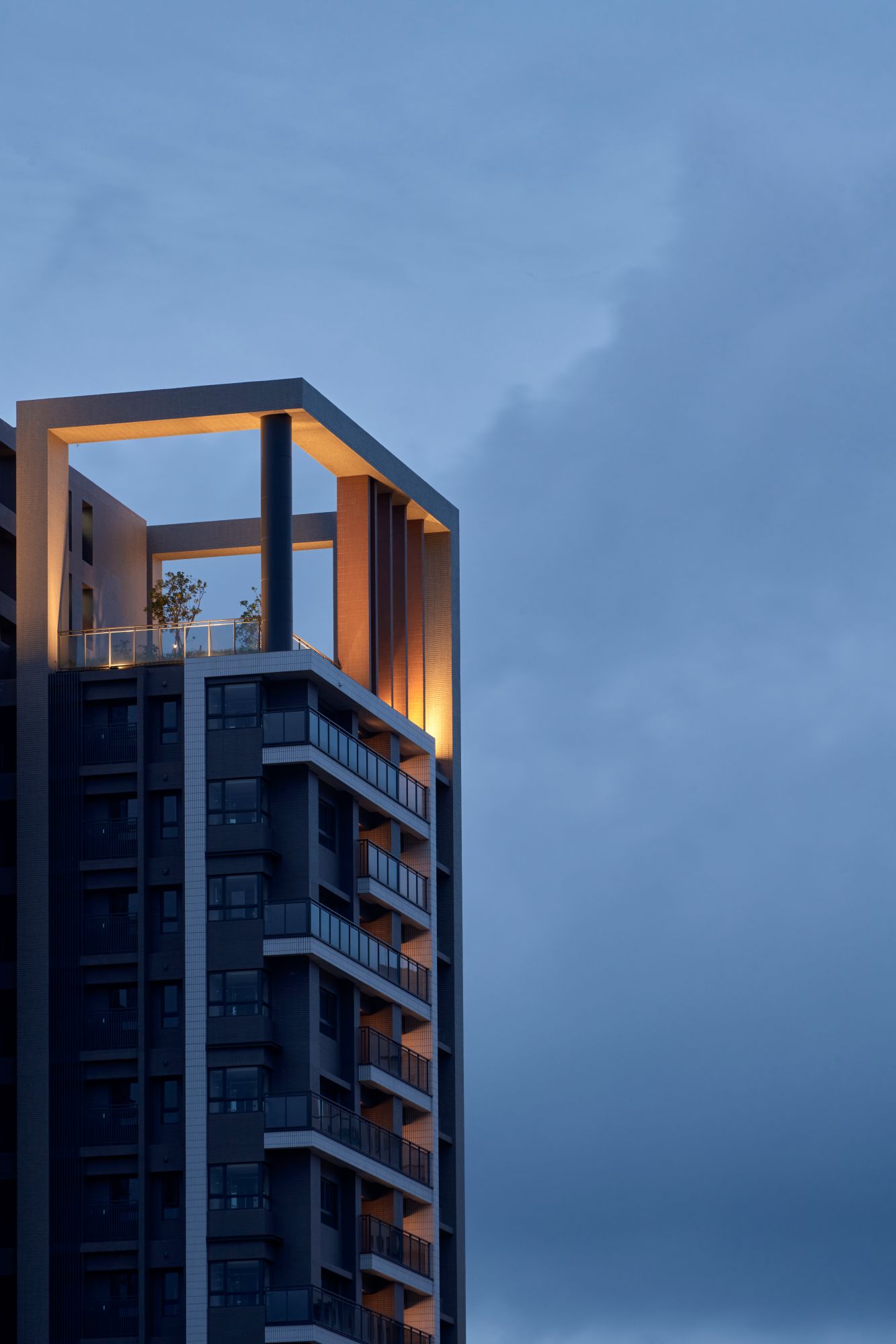 ALL_catalog_25L18_puAzSglJCx